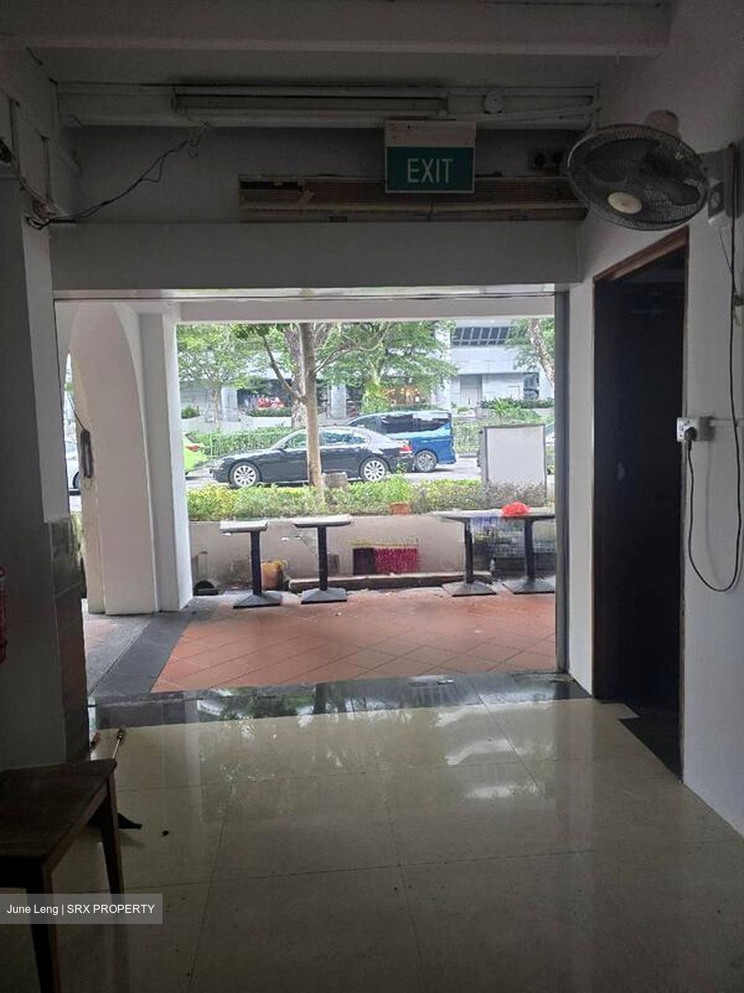 Beach Road (D7), Retail #530467251